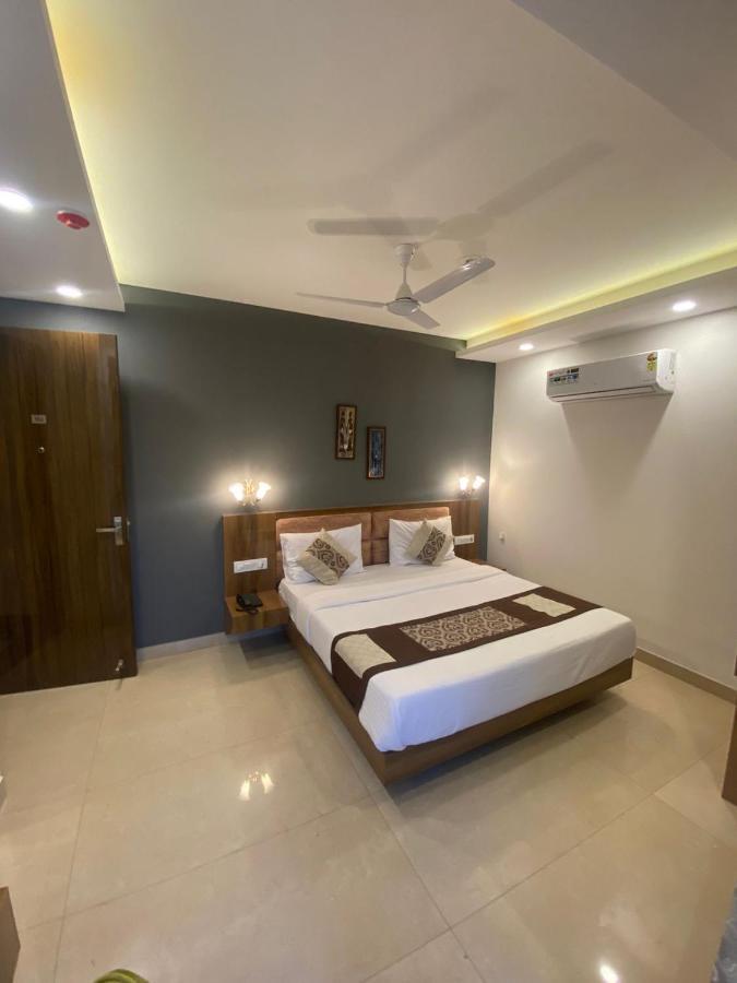 Posh Residency Huda City Center Gurgaon Ngoại thất bức ảnh