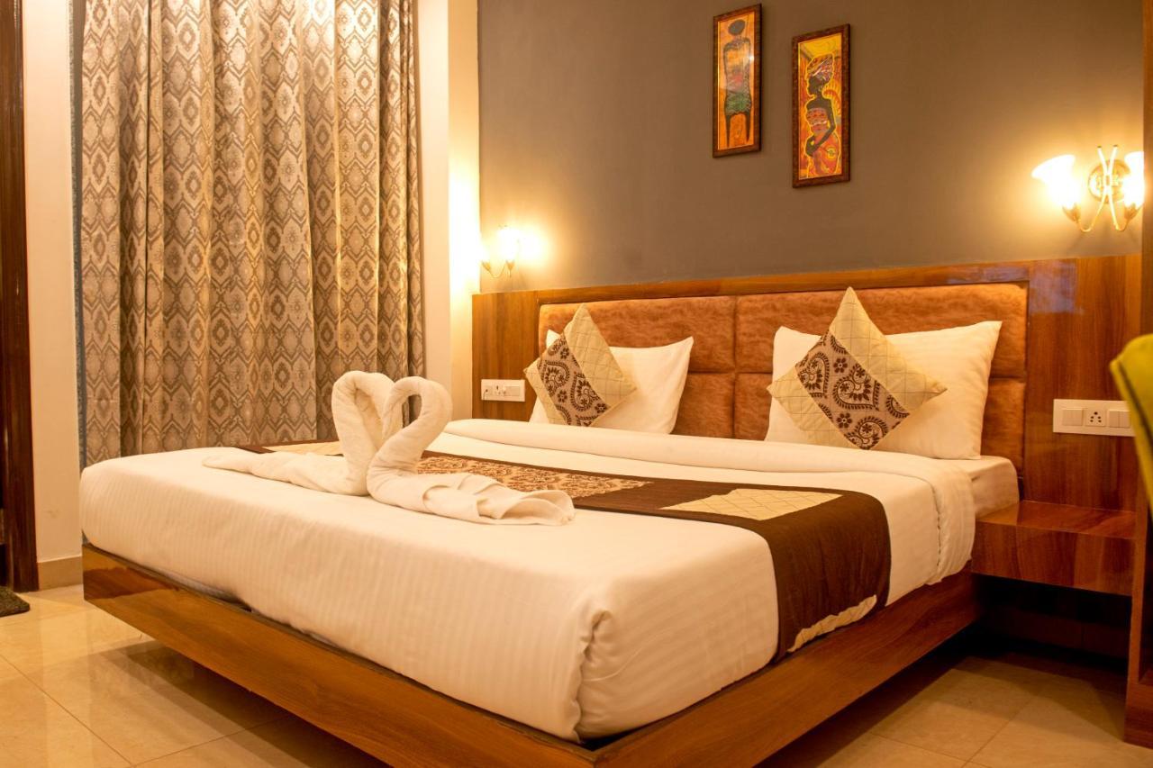 Posh Residency Huda City Center Gurgaon Ngoại thất bức ảnh