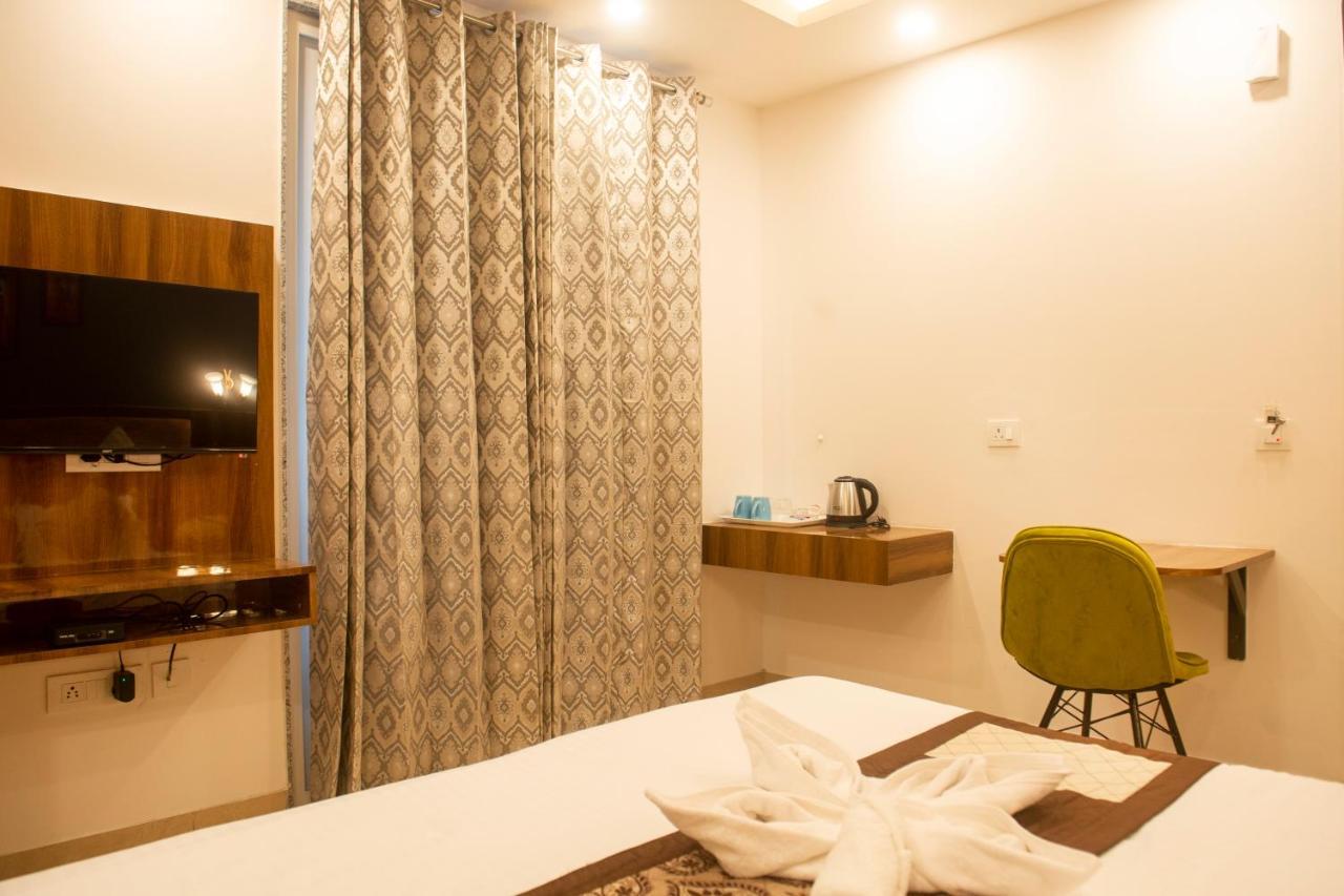Posh Residency Huda City Center Gurgaon Ngoại thất bức ảnh