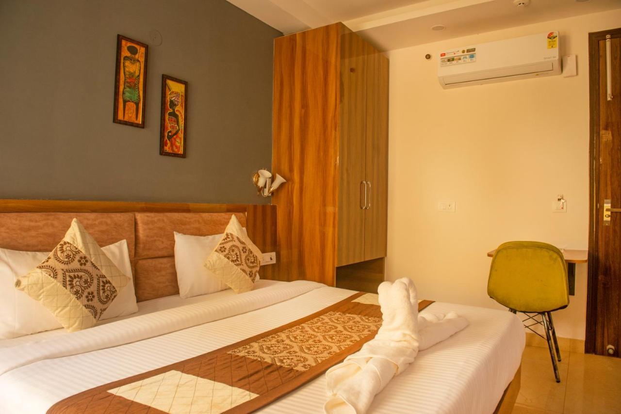 Posh Residency Huda City Center Gurgaon Ngoại thất bức ảnh