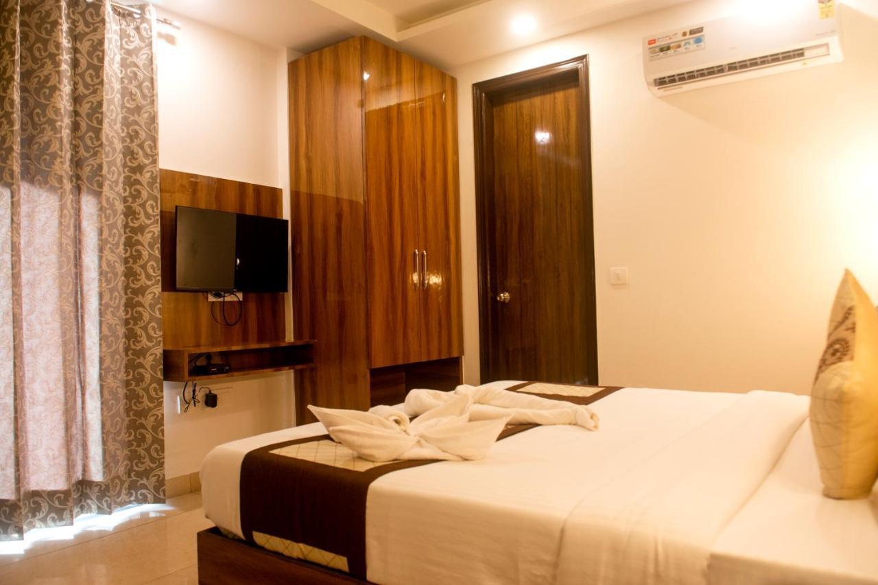 Posh Residency Huda City Center Gurgaon Ngoại thất bức ảnh